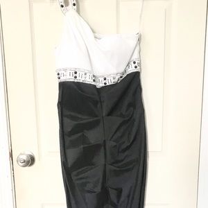 Cachet Formal Trumpet Gown